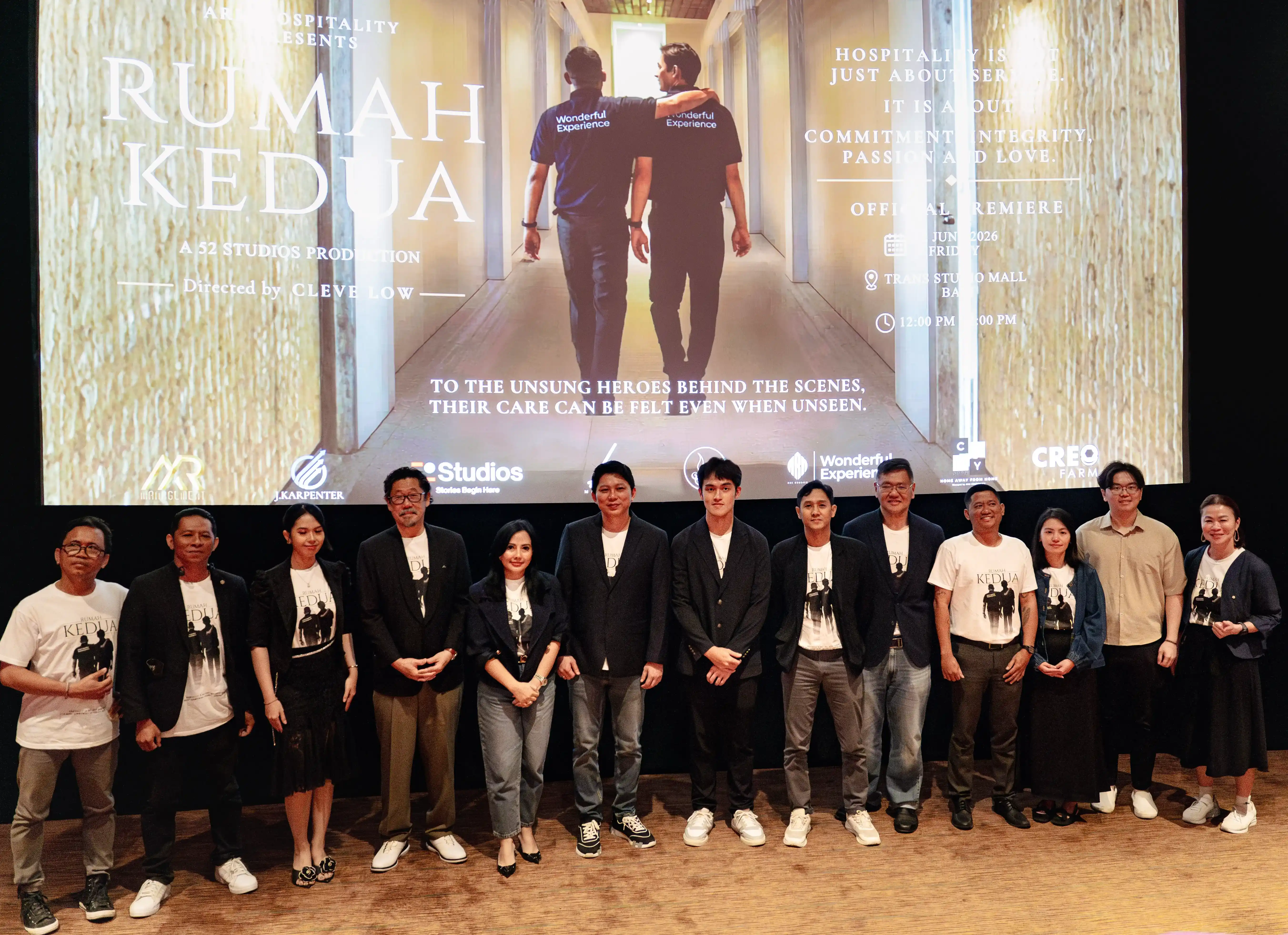 Di Balik Senyum Sempurna Pulau Dewata: Film 'Rumah Kedua' Mengungkap Sisi Sunyi Dunia Hospitality