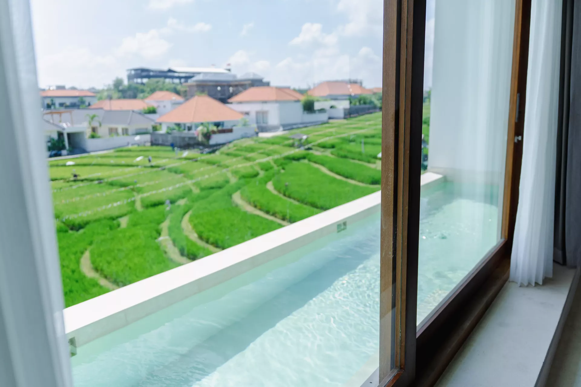 Panoramic Sky Suites