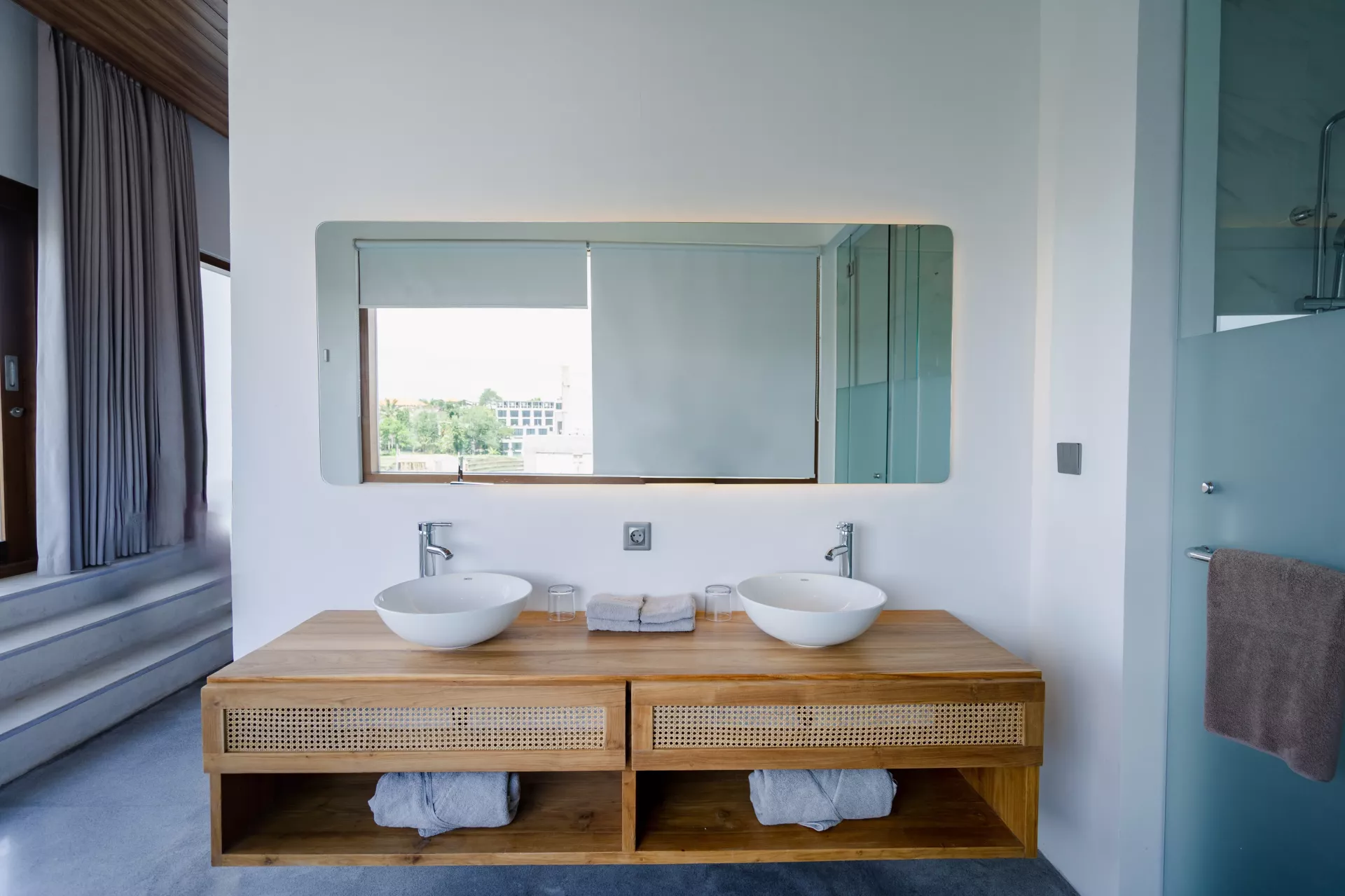 Panoramic Sky Suites