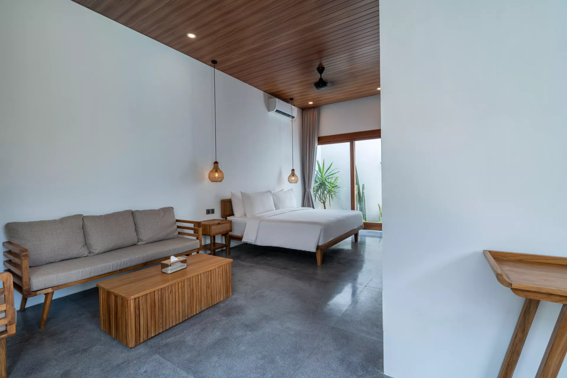 King Suite 1